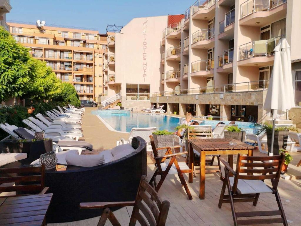 Hotel_Tropics_Sveti_Vlas_Bulgaria Air_Tour_Travel
